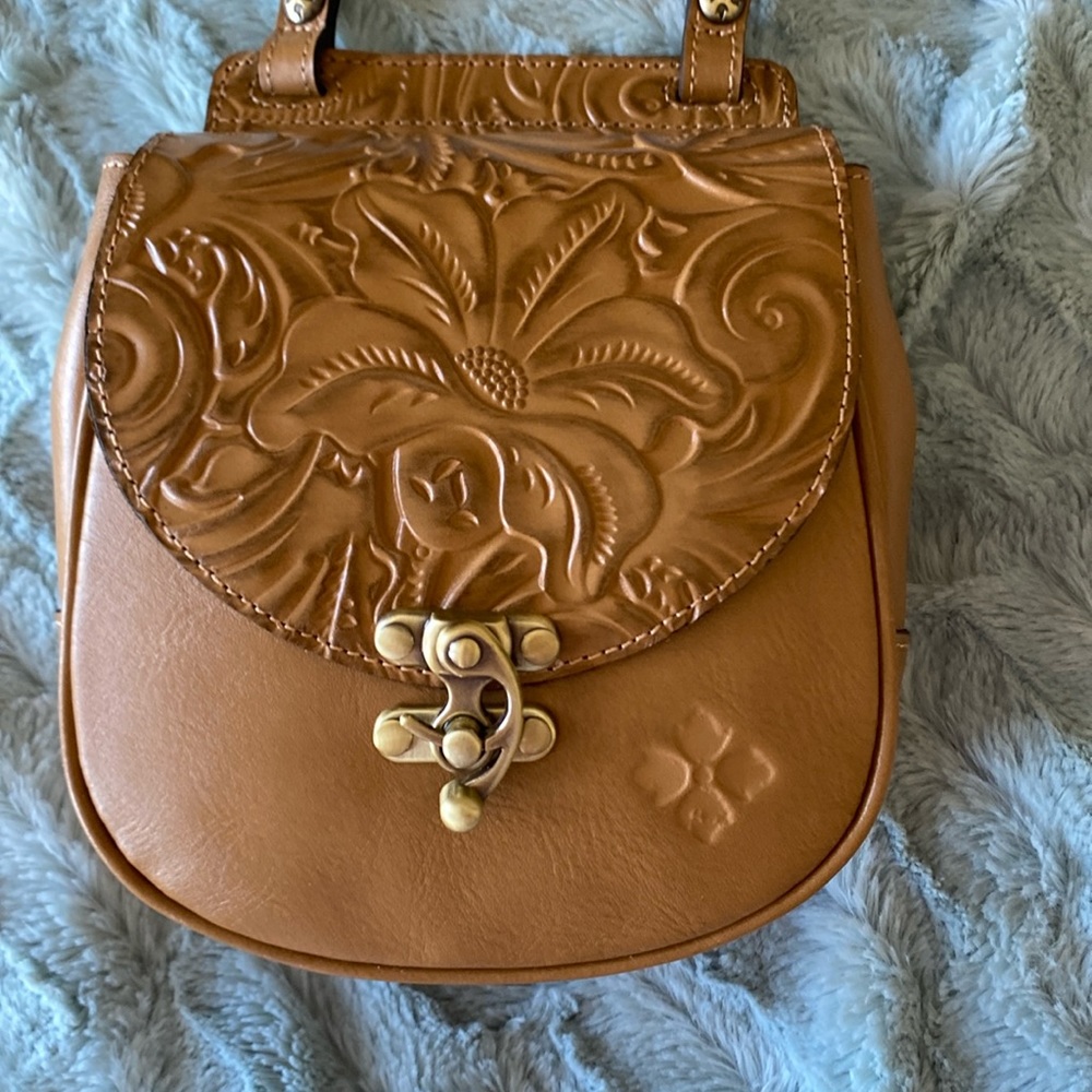 Patricia Nash Rocca Saddle Bag NWT Leather